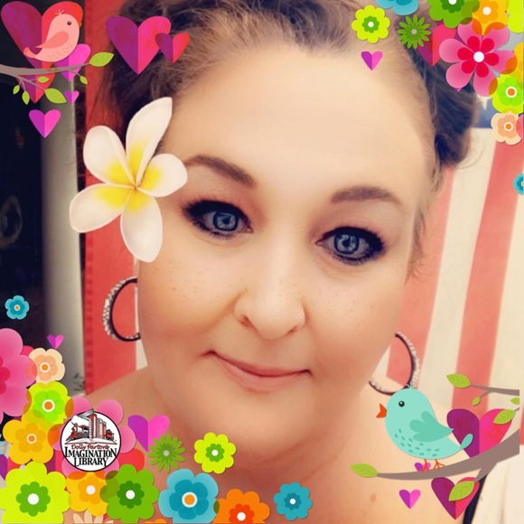 💋😘Meet Your Posher, Wendy✌️❤️ - Picture 1 of 15